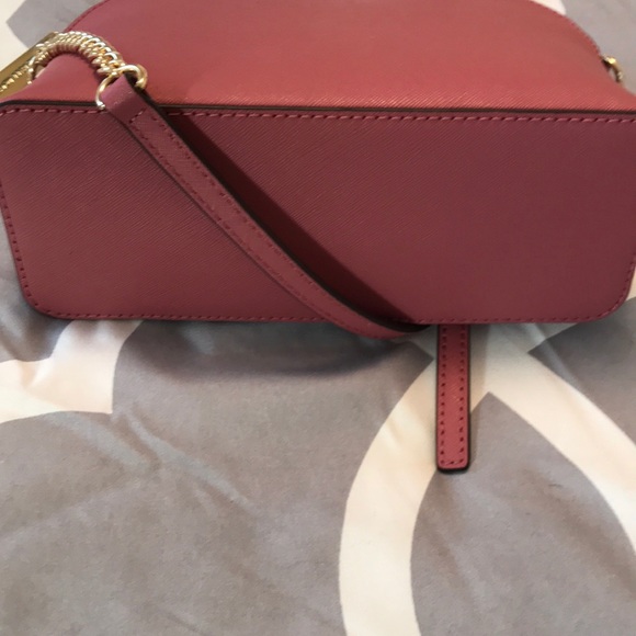 NWT Michael Kors Cindy Dome Pink Saffiano - Picture 4 of 8